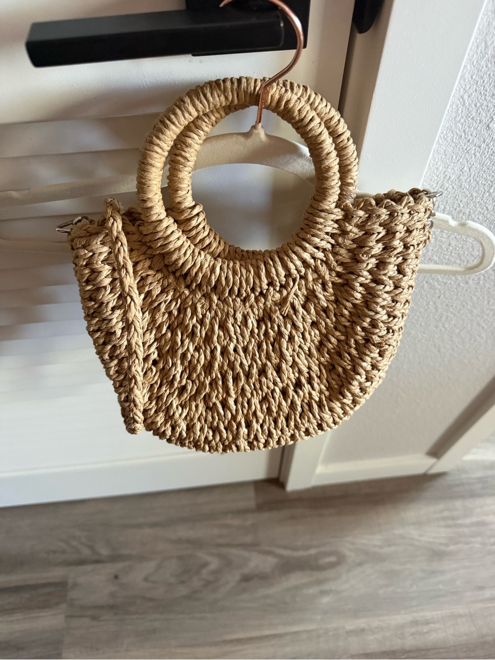 Woven Straw Circle Handle Bag - Natural